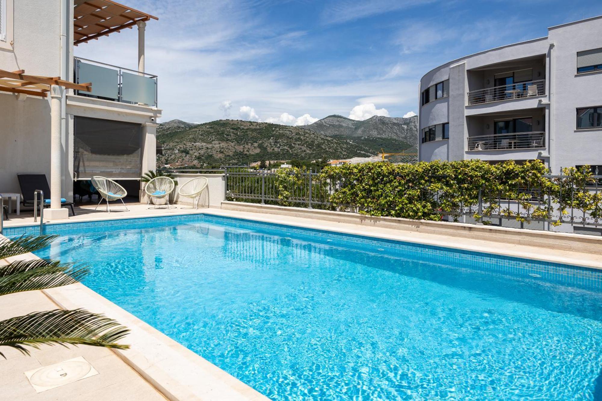 Apartments Sandra Solitudo II Дубровник Екстериор снимка